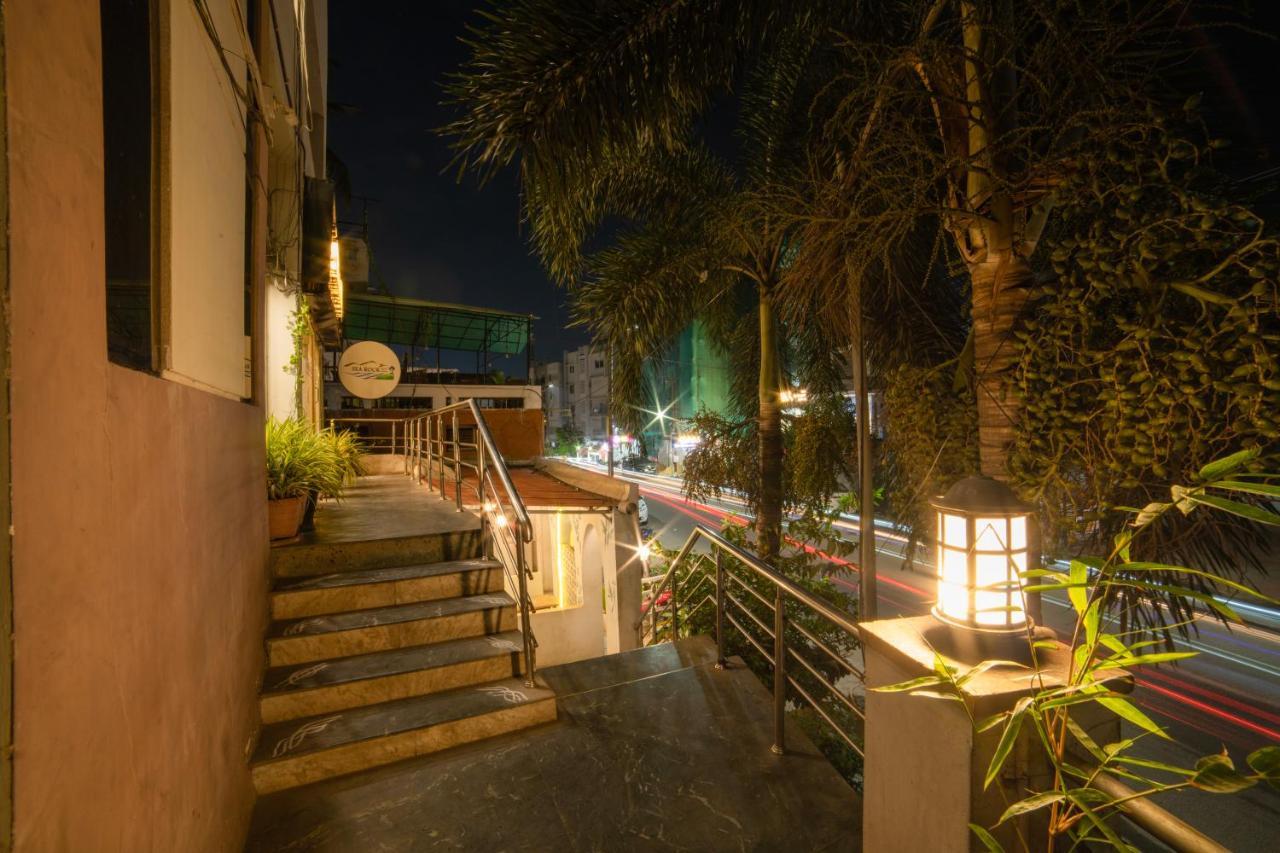 Hotel Searock ヴィシャーカパトナム エクステリア 写真